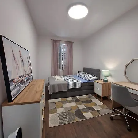 Centrum Apartment *